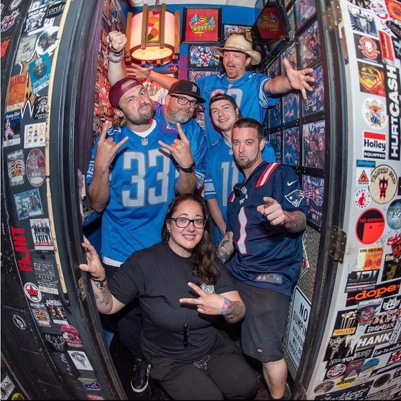 Meet your Posher, Jessica - Picture 5 of 16